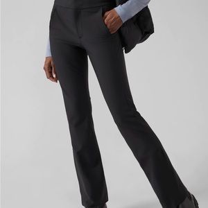 Athleta Stellar Flare Trouser Women’s size 8 Black